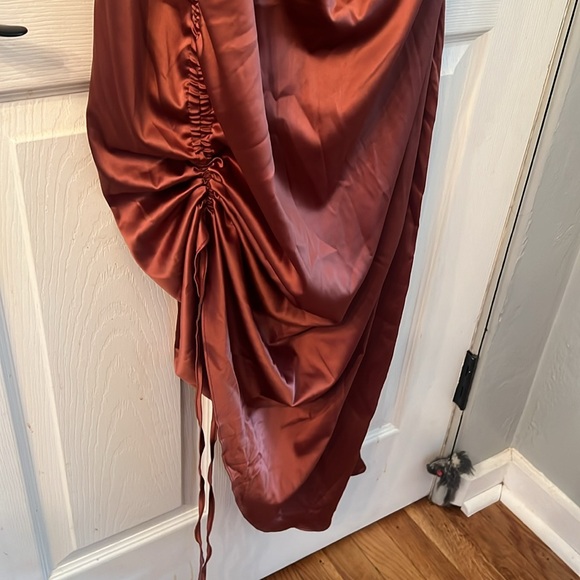 Asymmetrical, rust, silky dress - Picture 2 of 5